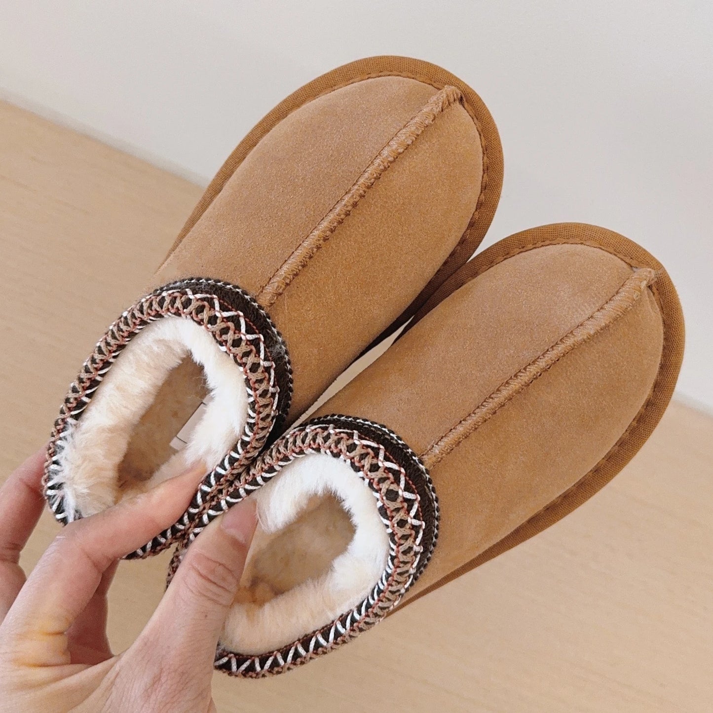 Tasman Slippers
